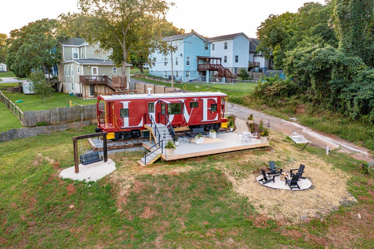 Train Caboose & River Views Near Downtown Lynchburg Buitenkant foto