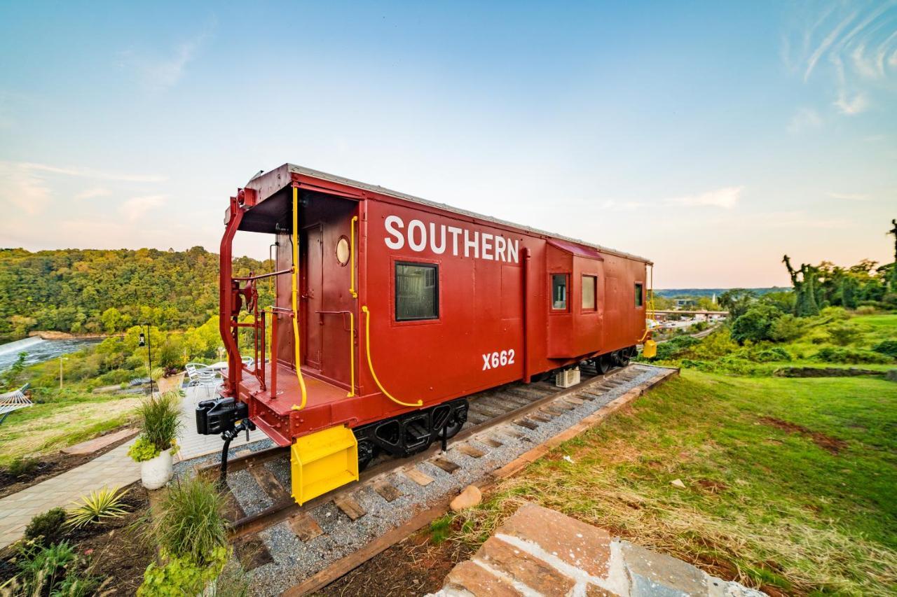 Train Caboose & River Views Near Downtown Lynchburg Buitenkant foto